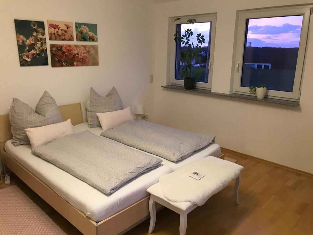 Apartamento Kleine Auszeit Mit Aussicht Velbert Toenisheide Exterior foto