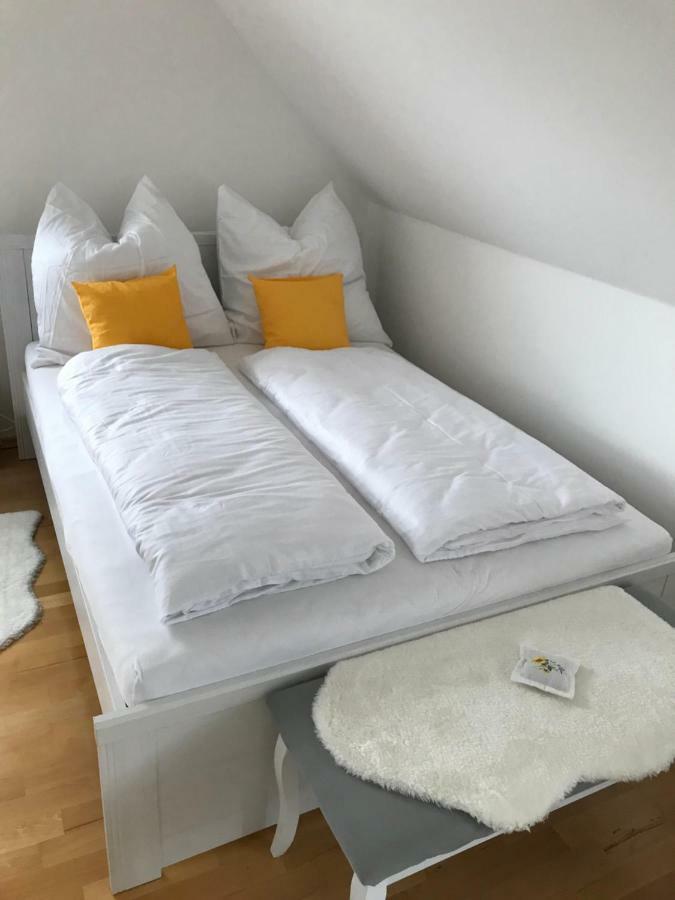 Apartamento Kleine Auszeit Mit Aussicht Velbert Toenisheide Exterior foto
